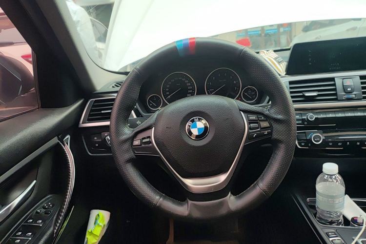 Used BMW 3 Series 2018 318i Steering Wheel