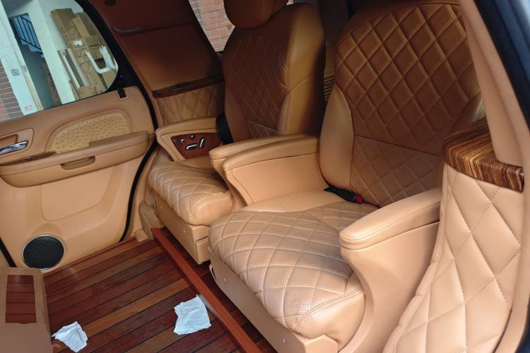 Used Cadillac Escalade 2010 6.0 Hybrid
