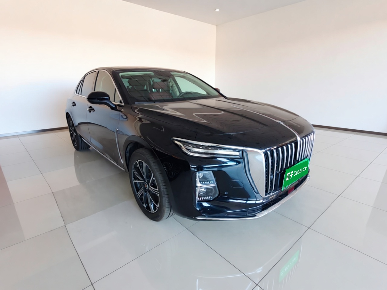Hongqi H5 PHEV 2025 130 Super Hybrid Version — снимка 3