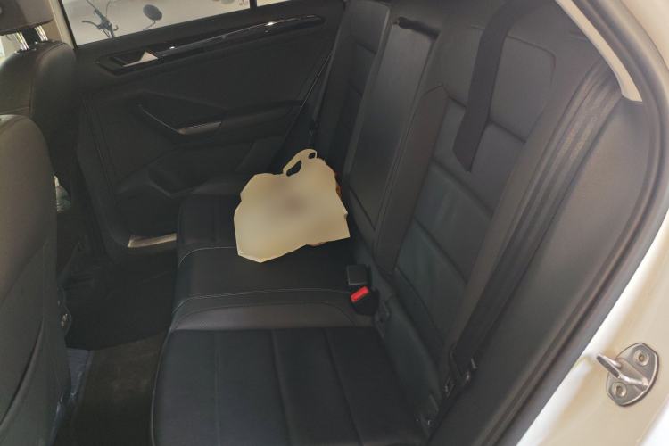 Used Volkswagen T-ROC 2018 280TSI DSG Two-Wheel-Drive Comfort Version China V Standard