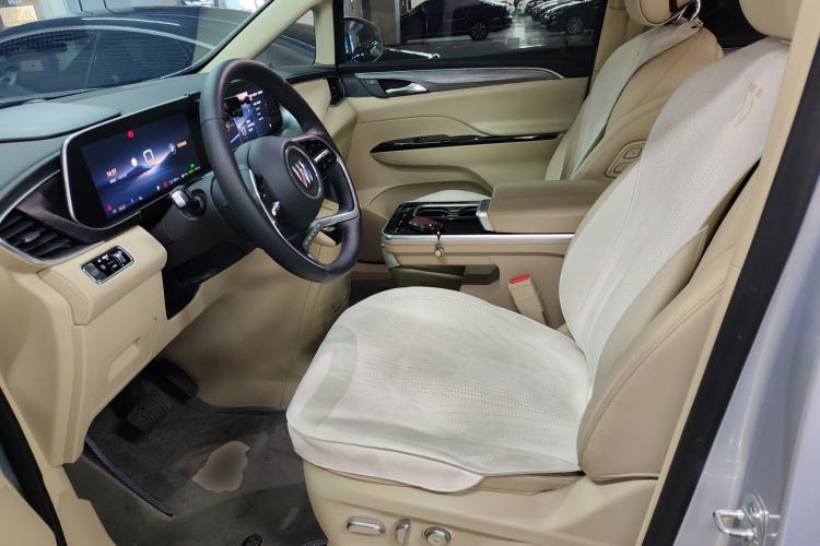 Used Buick GL8 New Energy 2025 Lu Shang Luxury Edition 7-Seater Left Front Seat