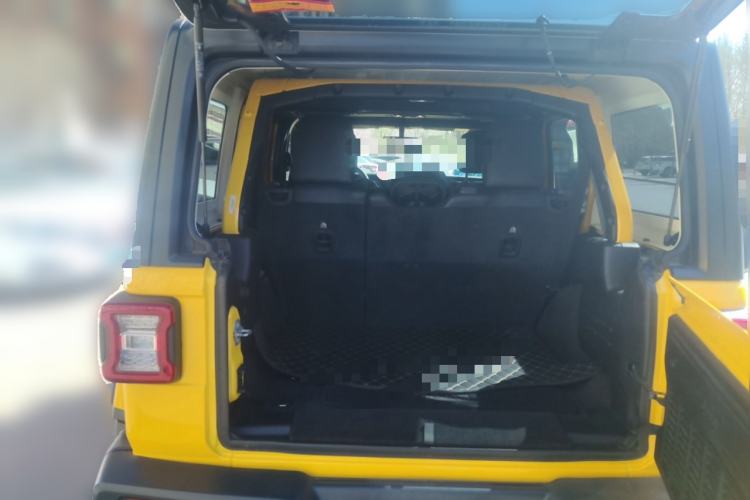 Used Jeep Wrangler  Trunk