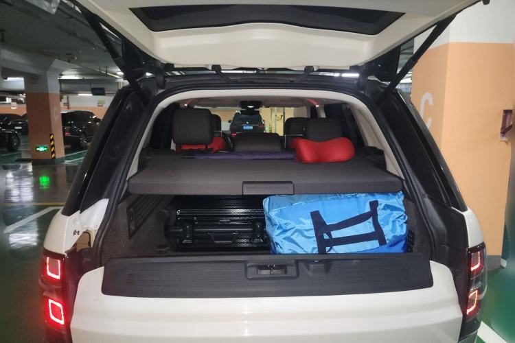 Used Land Rover Range 2021 3.0 L6 Century Extended Classic Edition Trunk