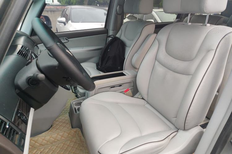 Used Luxgen Great 7 MPV 2016 2.2T Smart Enjoyment Version Left Front Seat