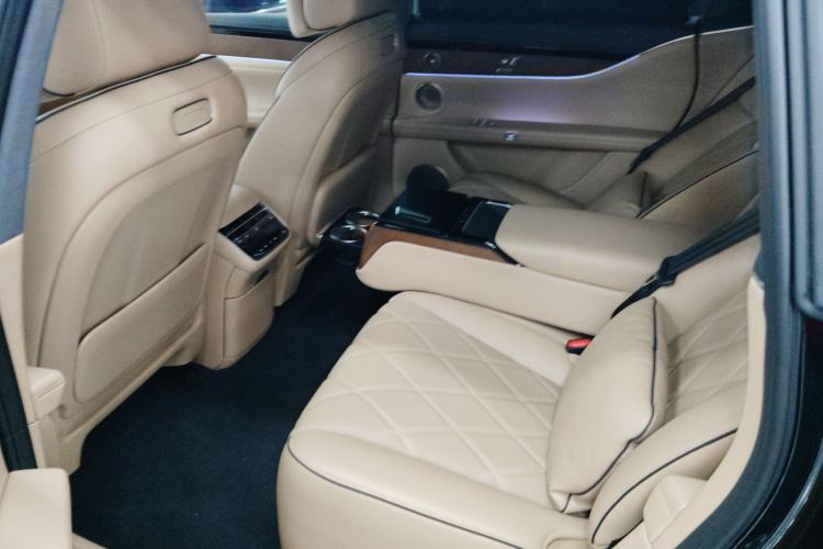 Used Hima Stelato S9 2024 All-Electric Max Rear-Drive Long-Range Version
