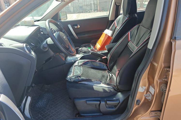 Used Nissan Qashqai 2011 2.0 XL Fire CVT 2WD Left Front Seat