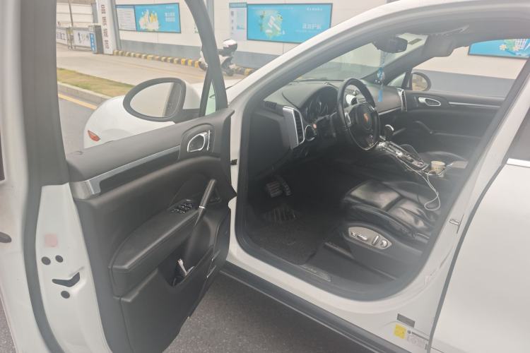 Used Porsche Cayenne 