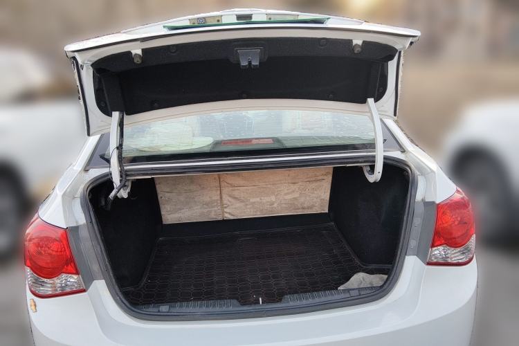 Used Chevrolet Cruze 2014 1.6L SL Millionth Anniversary Edition MT