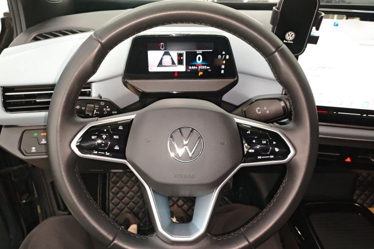 Used Volkswagen ID.4 X 2025 Smart Version Pure & Intelligent Enjoyment Edition Steering Wheel