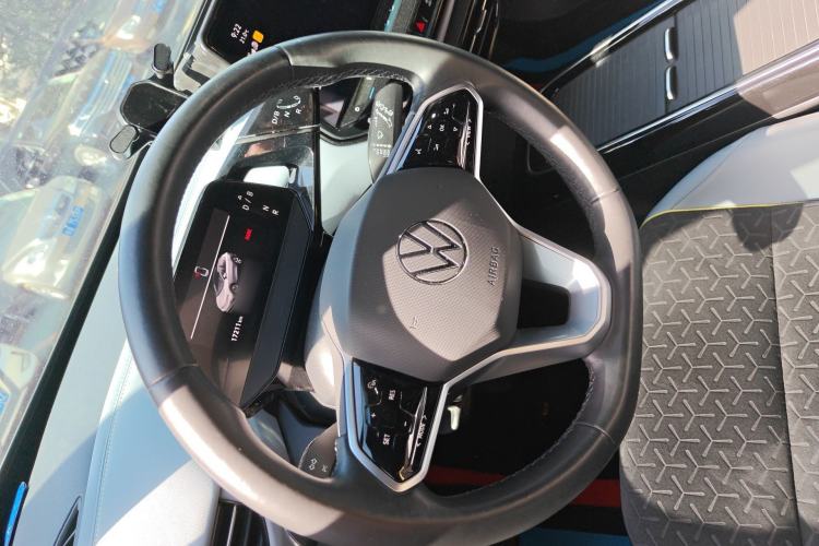 Used Volkswagen ID.4 X 2022 Smart Enjoyment Long-Range Edition Steering Wheel