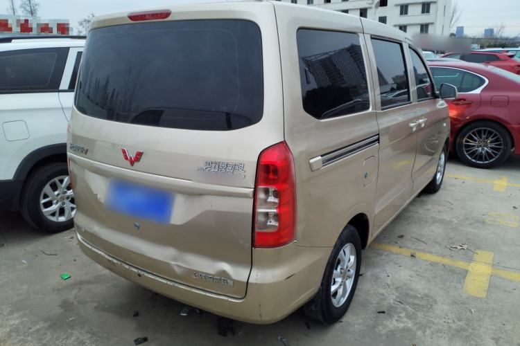 Used Wuling Hongguang V 2021 1.5L Enjoyment Edition LAR