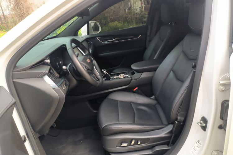 Used Cadillac XT5 2020 28T Luxury Version
