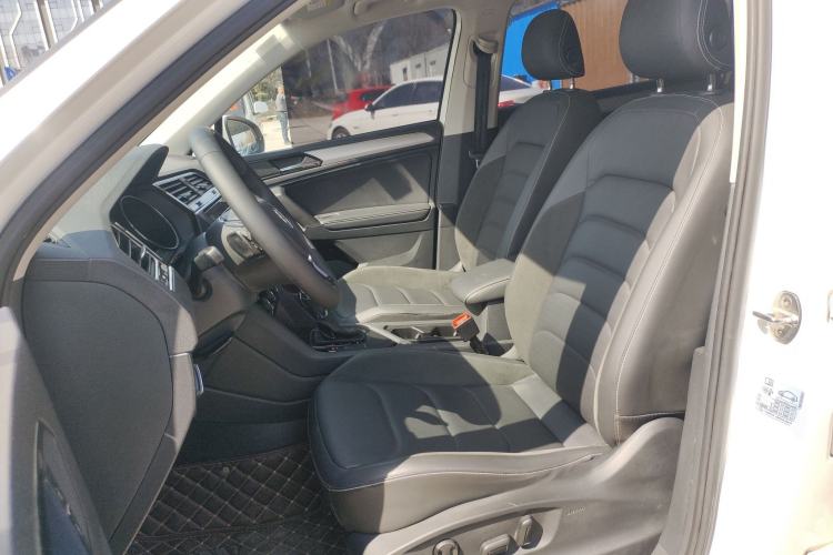 Used Volkswagen Tiguan L 2018 Facelift 330TSI Automatic Two-Wheel Drive Luxury Edition
