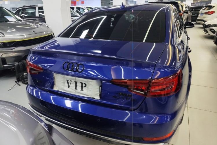 Used Audi A4L 2019 40 TFSI Fashion Version China V