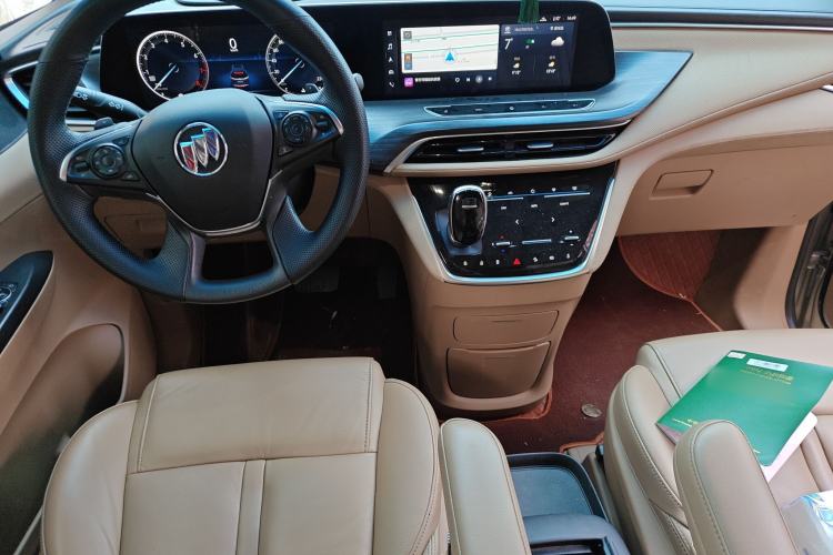 Used Buick GL8 2021 ES Land Cruiser 653T Luxury Edition