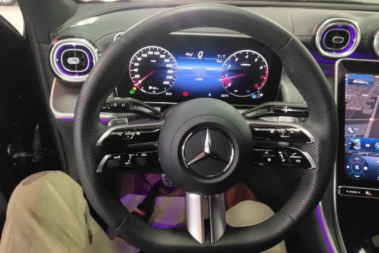 Used Mercedes-Benz GLC 2024 Facelifted GLC 260 L 4MATIC Luxury Version 5 Seats