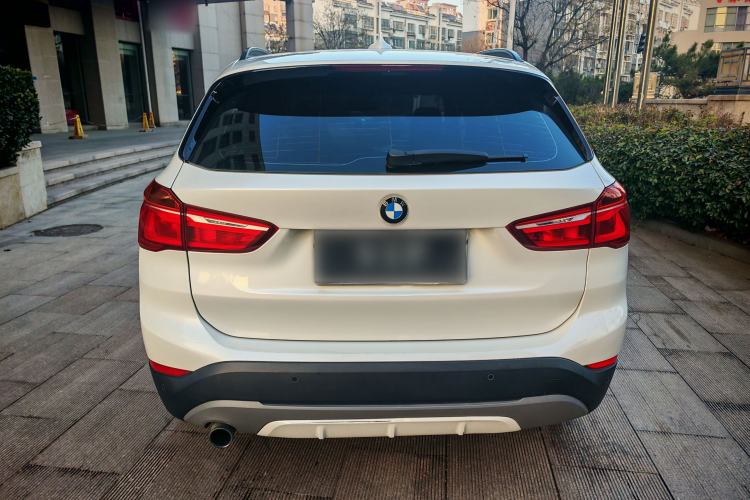 Used BMW X1 2018 sDrive18Li Luxury Model
