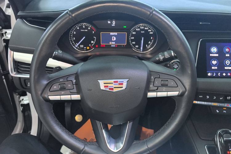 Used Cadillac XT4 2021 28T Two-Wheel Drive Leading Version