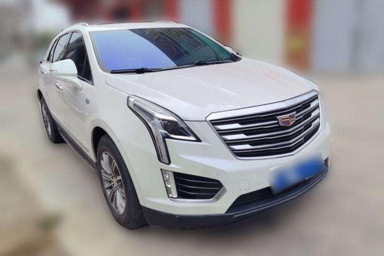 Used Cadillac XT5 2016 28T Four-Wheel Drive Luxury Model Front Right 45 Deg