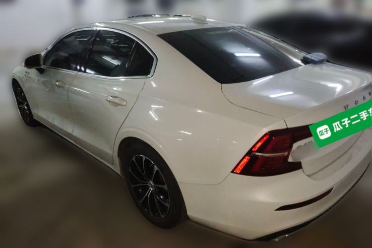 Used Volvo S60 2020 T4 Zhiyi Luxury Edition
