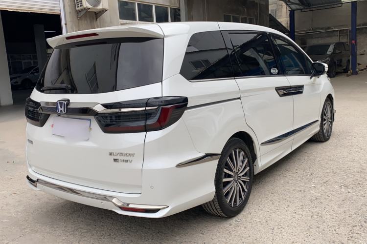 Used Honda Elysion 2022 2.0L eHEV Luxury First Edition