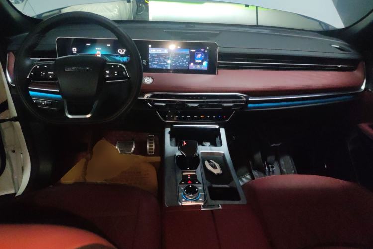 Used JETOUR X70 PLUS 2023 1.5T DCT Brave PLUS 7-Seater