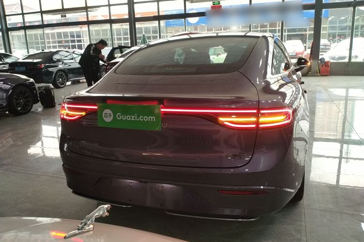 Used Hima Luxeed S7 2025 705 km Pro Rear