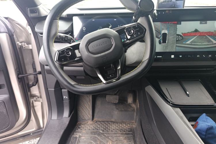 Used Lynk & Co 08 EM-P 2023 245km Ultra-Long Range Halo
