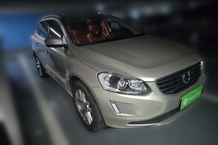 Used Volvo XC60 2016 T5 Smart Upgrade Model
