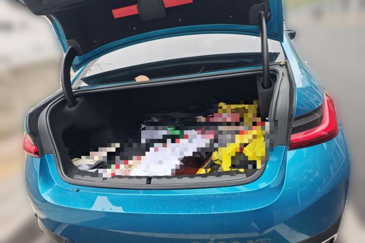 Used BMW i3 2023 eDrive 40 L Midnight Sports Package
