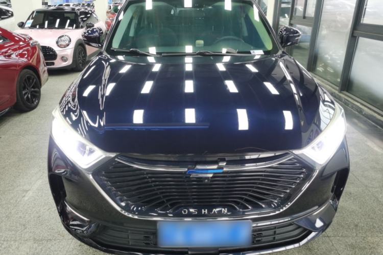 Used CHANGAN OSHAN X7 2021 1.5T Automatic Luxury Model Front