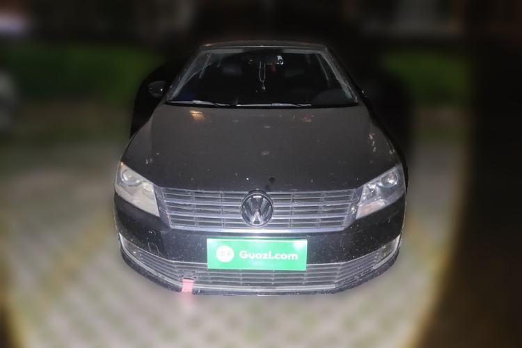 Used Volkswagen Lavida 2013 Revised Classic 1.6L Manual Fashion Edition Front