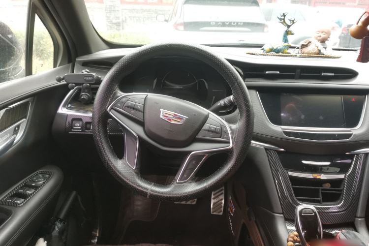 Used Cadillac XT5 2018 25T Tech Model