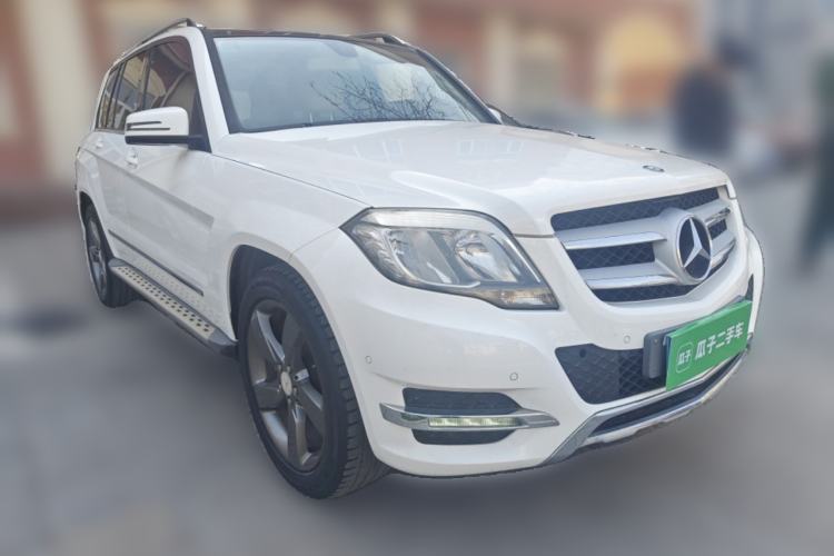 Used Mercedes-Benz GLK-Class 2013 GLK 300 4MATIC Dynamic Sunroof Model