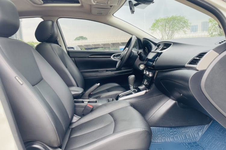 Used Nissan Sylphy 2022 Classic 1.6XL CVT Luxury Edition Interior 6