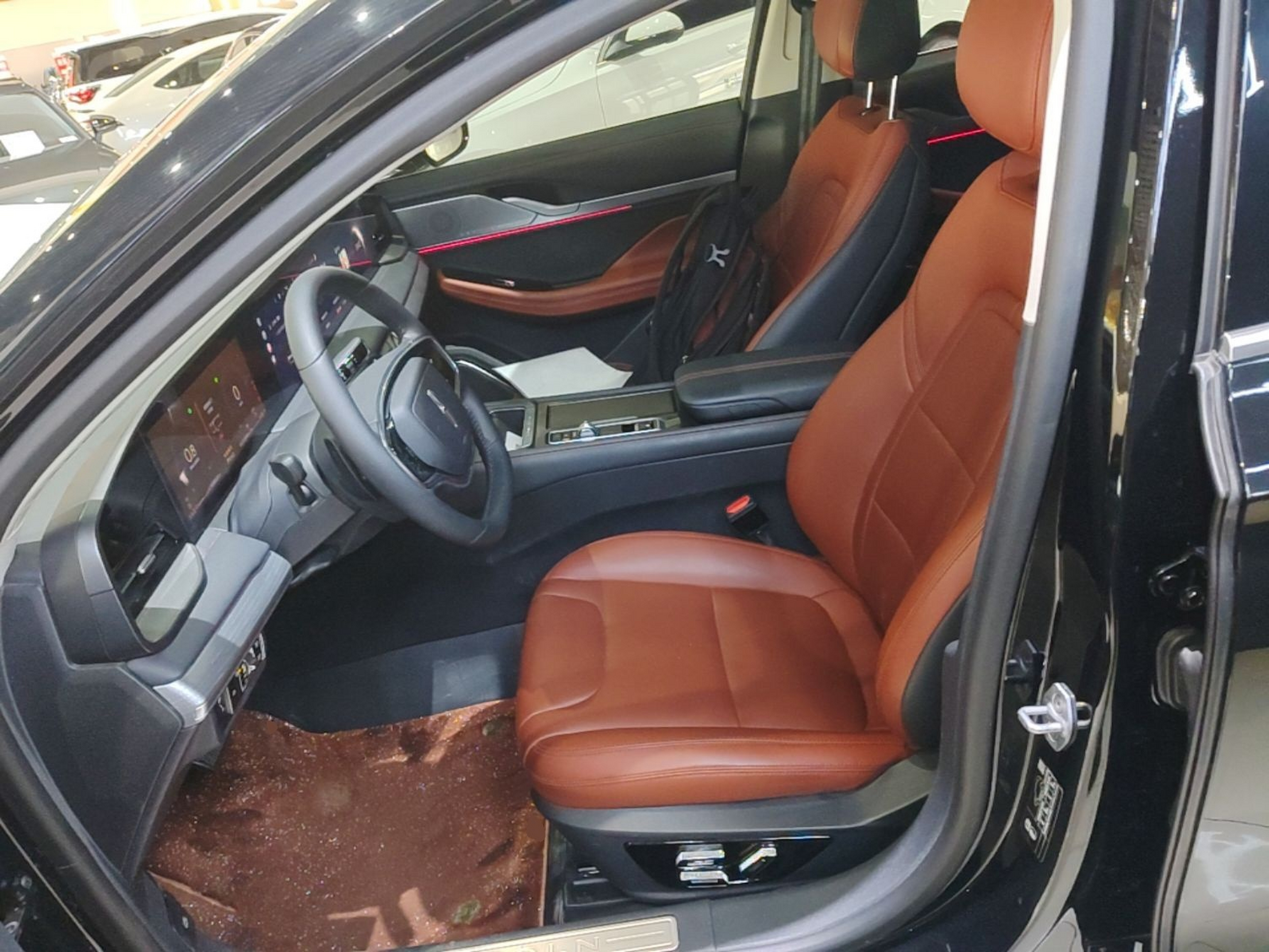 Переднее сиденье в автомобиле