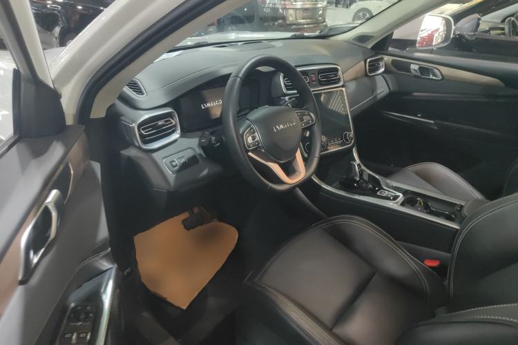 Used Lynk & Co 01 2017 2.0T Two-Wheel Drive Pro Edition
