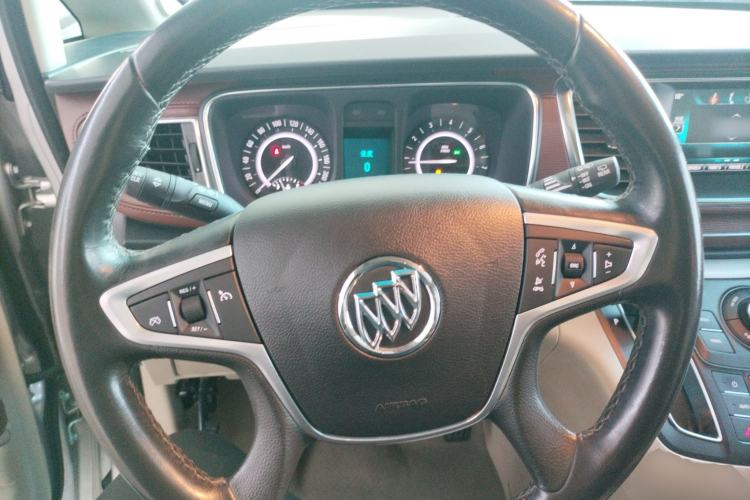 Used Buick GL8 2017 25S Luxury Version China V Standard
