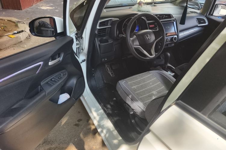 Used Honda Fit 2014 1.5L SE CVT Fashion Model
