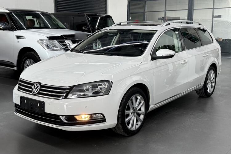 Used Volkswagen Magotan (Import) 2015 Travel Edition 2.0 TSI Comfort Version