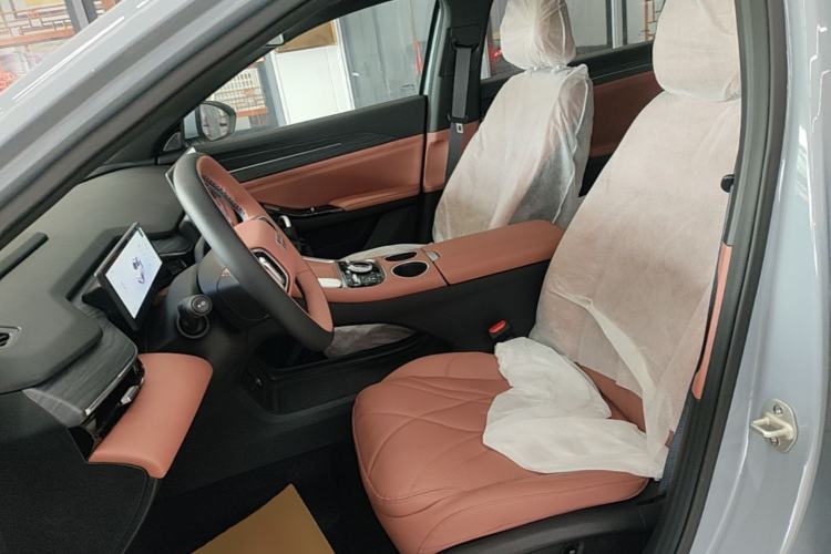 Used Geely Galaxy L6 2025 EM-i 140km Explorer+ Edition

