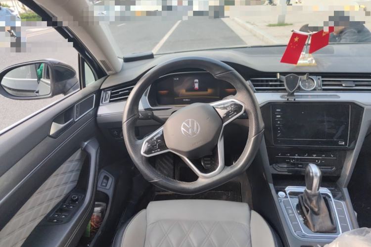 Used Volkswagen Magotan 2023 2 Million Units Limited Edition 330TSI DSG Leading Version Steering Wheel