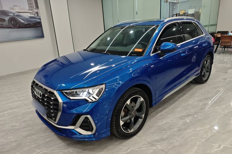 Used Audi Q3 2021 35 TFSI Fashion Dynamic Model