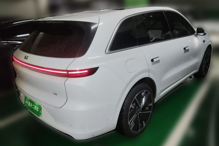 Used Li Auto L6 2025 Pro Smart Refresh Edition Rear Right 45 Deg