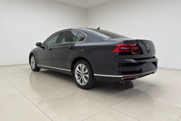 Used Volkswagen Magotan 2019 330TSI DSG Luxury Version China VI Standard
