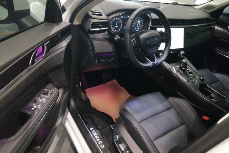 Used Lynk & Co 01 2021 2.0TD Two-Wheel-Drive Pro Trim
