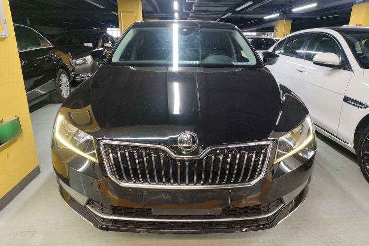 Used Skoda Superb 2016 TSI330 DSG Smart Drive Edition
