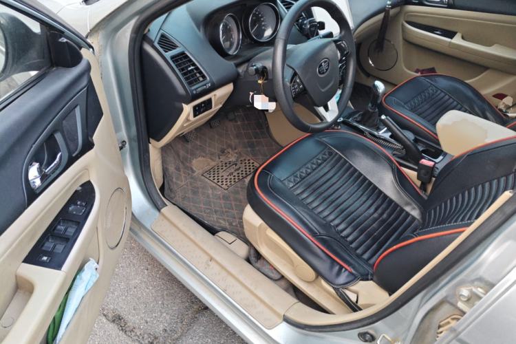 Used Bestune B50 2013 1.6L manual Comfort trim level