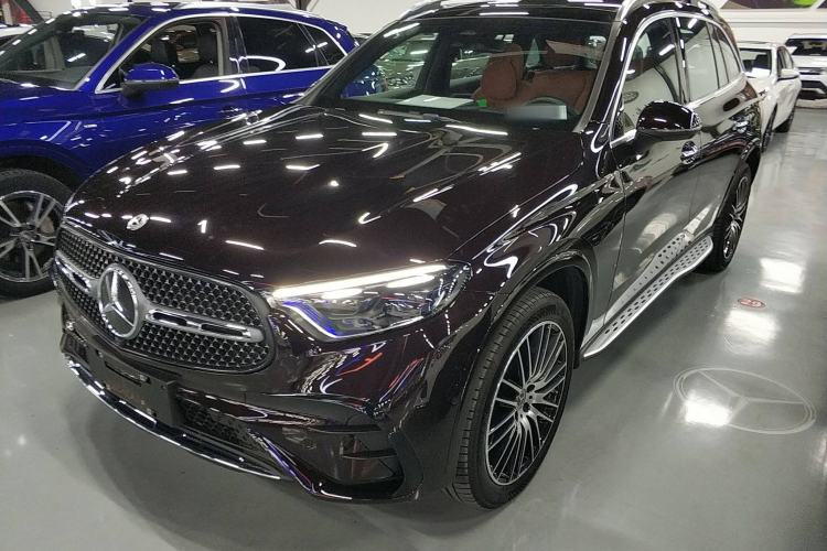 Used Mercedes-Benz GLC 2023 Facelifted GLC 300 L 4MATIC Luxury Version 5 Seats