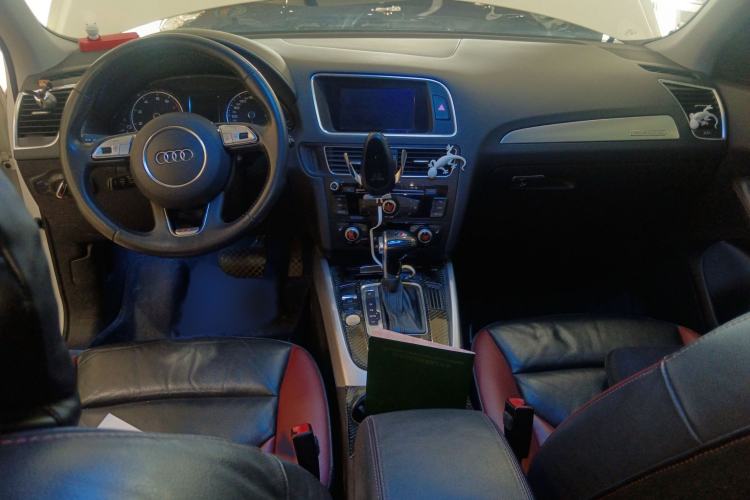 Used Audi Q5 2018 Collector's Edition 40 TFSI Technology Model